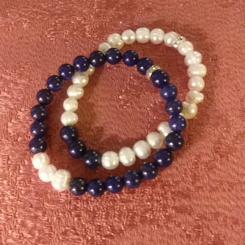 Handmade pearl and lapis bracelet set. - Picture 2 of 2